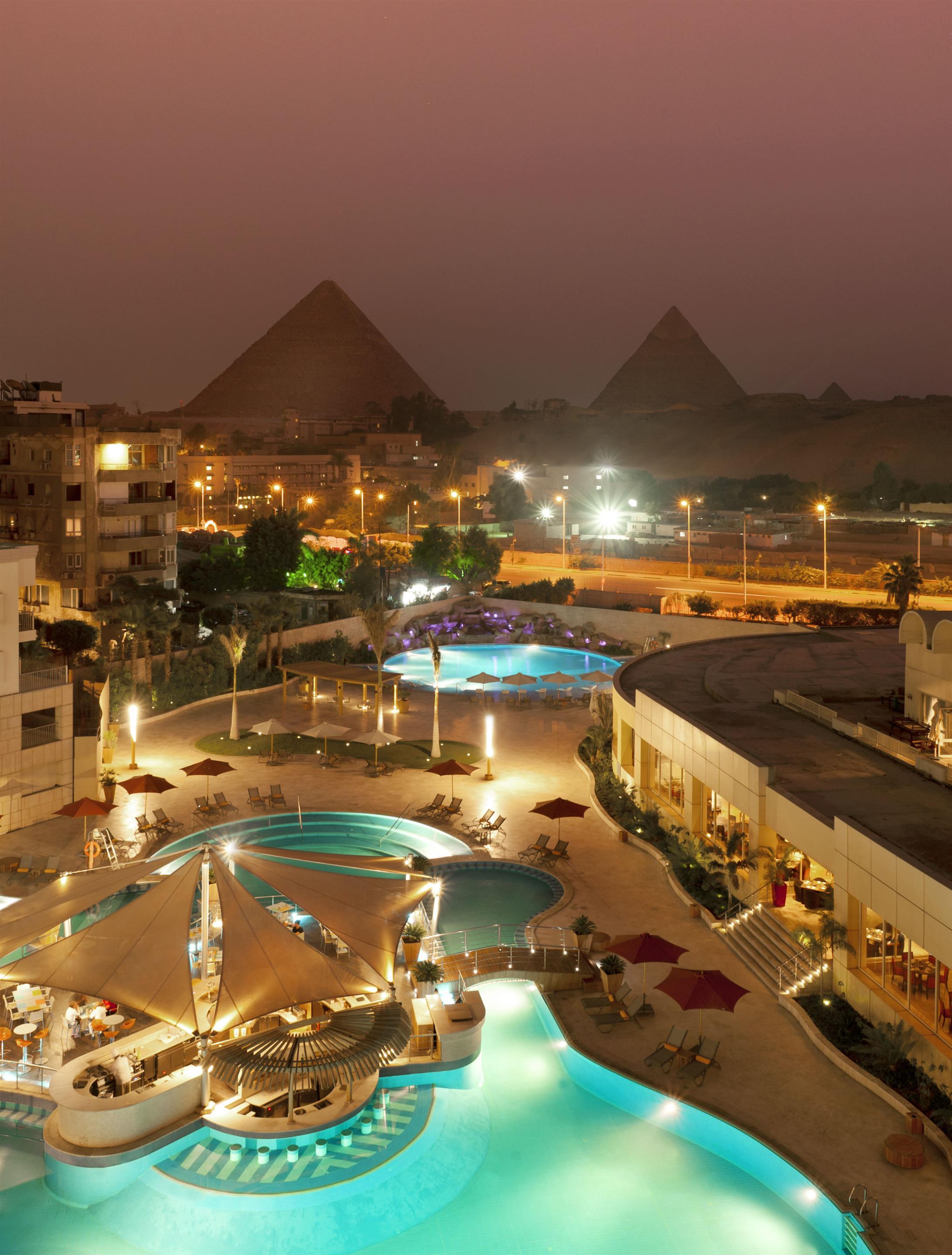 Le Meridien Pyramids Hotel & Spa Giza Съоръжения снимка